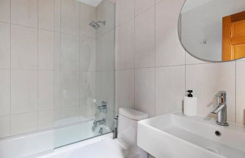 Casa Azur by Juniper Holiday + Home - Photo 31