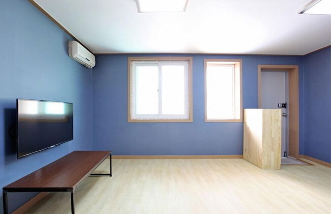 Brothers Pension - Photo 22