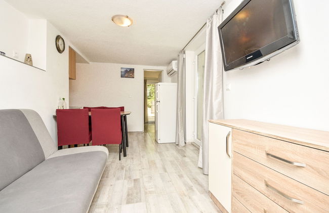 Apartmani Robi i Kristina - Photo 10