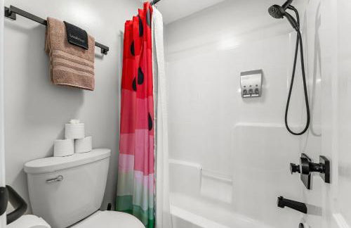 PCB Sleeps 22! 2 Homes, 2 Pools, 2 Mini Golf - Foto 43