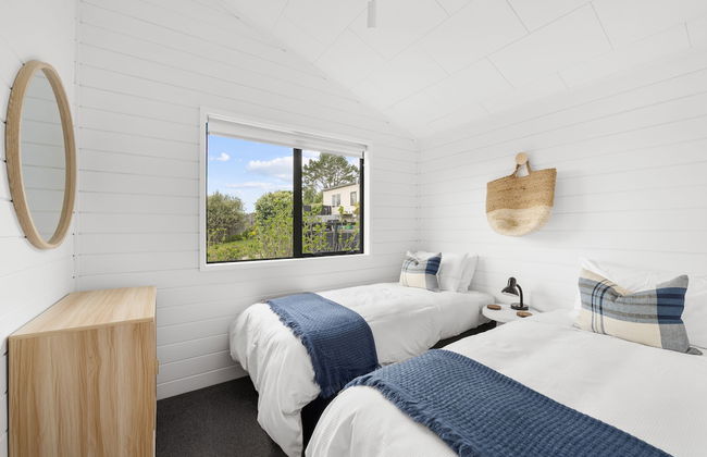 Haruru Cottages - Photo 2