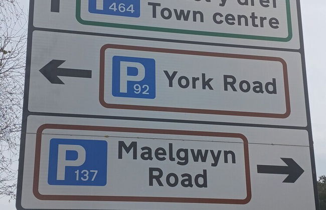 Charming Seafront 2-bed Apartment in Llandudno - Foto 9