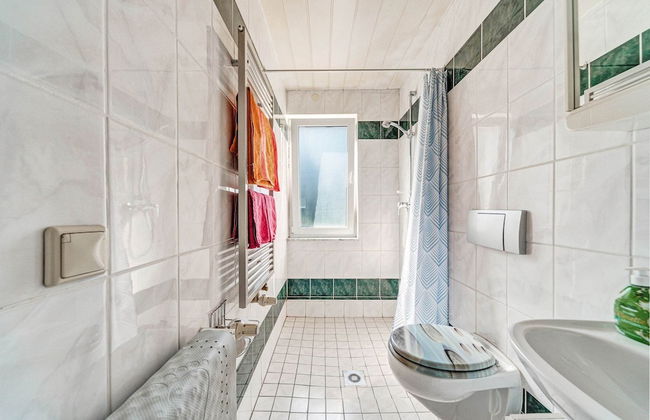 Cozy Apartment Near Trails - Foto 16