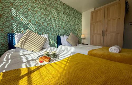 Modern 3 Bedroom Bungalow, EV Friendly, Parking Included - Foto 32