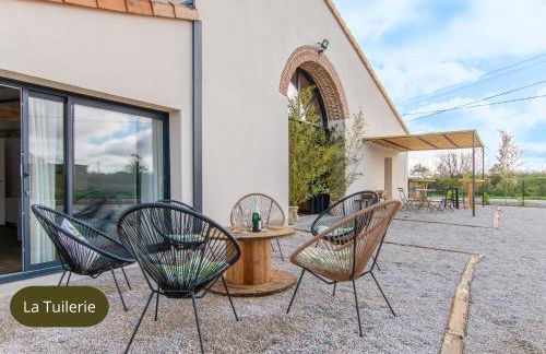 Gîte groupe 21 pers - Idéal Famille Amis Pro - Atelier ludique - Espace réceptiion séminaire - 30 mn PuyduFou - Foto 3