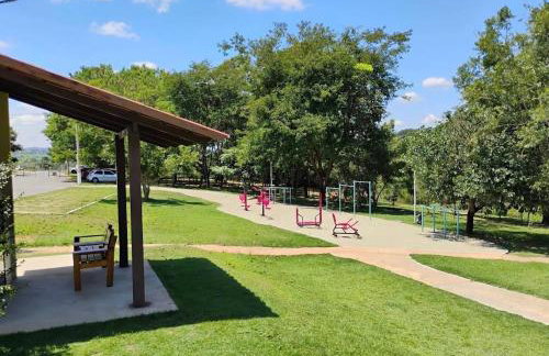 Casa 2 qts em condomínio, 15 min do Moto GP - Foto 16