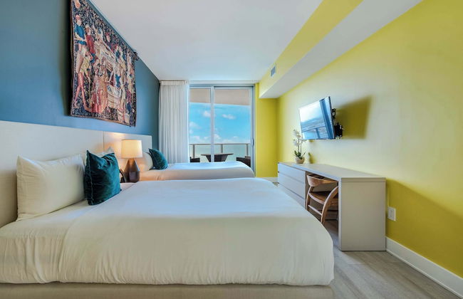 Luxury Living on the Beach w/ Resort Amenities! - Foto 3