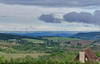 Villa 4 étoiles - 3 chambres - 6 personnes - Nature, campagne, confort moderne, charme, jardin et vue exceptionnelle - Proche Martel - Foto 18