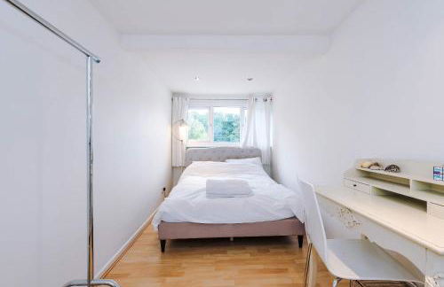 Modern 5BR Country Escape Hot Tub & Large Garden - Foto 36