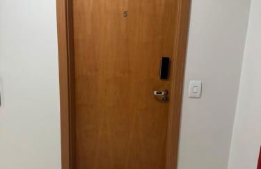 FLAT ACONCHEGO, no centro, perto de tudo, linda vista! - Foto 27