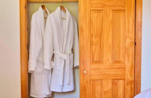 Mountain View Cabin, Hot Tub at White Pass Resort, Mt Rainier - Foto 12