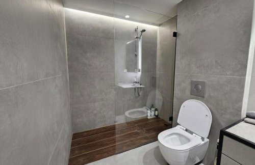 Piraeus Port Luxury Suites No1 - Foto 16