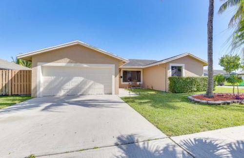 Near Beaches Pet-Friendly Sunrise Escape with Patio - Foto 27