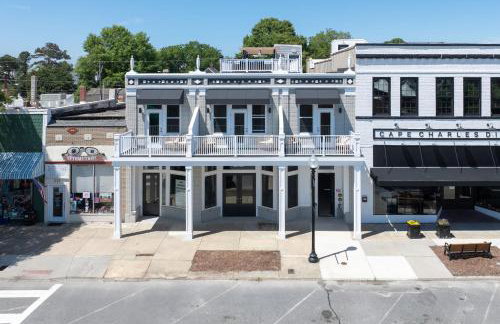 Pocahontas - Brand new condo in downtown Cape Charles! - Foto 1