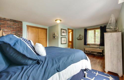 Enchanting Waterfront Sorrento Home with Deck! - Foto 19