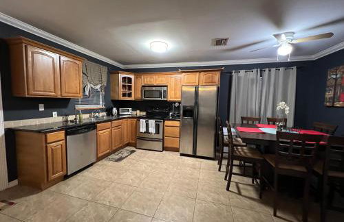 Modern 2 BR near shops, WD fast WiFI 2000mbps 10 min to beach Bliss 7 - Foto 17