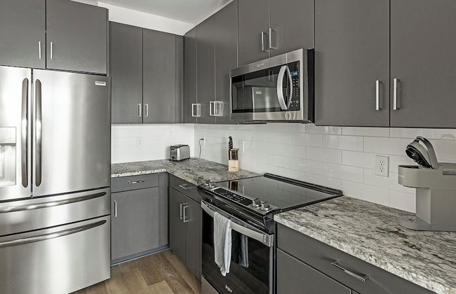 Landing Dry Creek Apartments - Photo 14