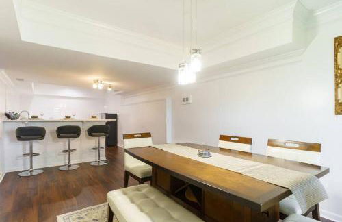 Relaxing Retreat with 55-Inch TV and Lake Views - Foto 35