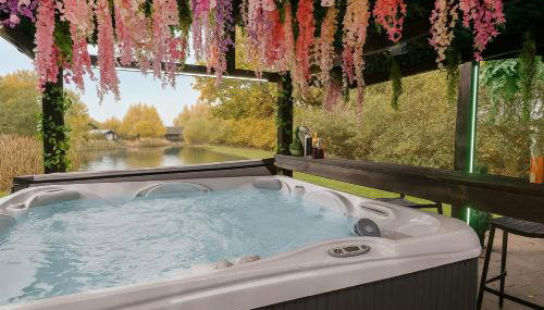 Oakwood Lodges with Hot tubs York - Foto 4