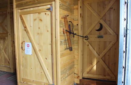 Canyonlands Barn Cabin with Loft, Full Kitchen, Dining Area for Large Groups - Photo 27