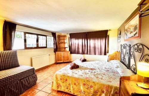 Farmhouse Apartment with Pool - Foto 24