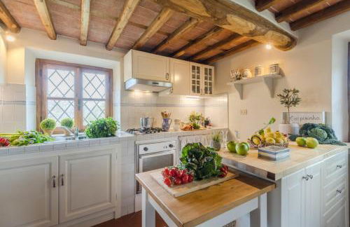 Grumo Farmhouse with Private Pool and View near Lucca - Foto 21