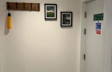 THE ARCHERS - Photo 5