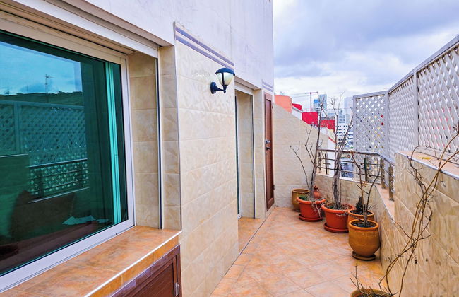 Luxor Home - Spacious & proximity to CFC - Photo 15