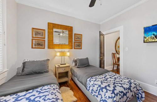 Stylish Myers Park 2 br with Screened Porch - Foto 15