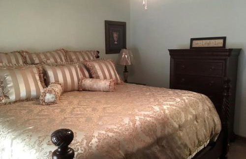 Lake Hamilton Cabin Retreat for Twelve in the Ouachita Mountains, Arkansas - Foto 13