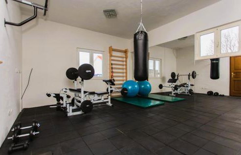 Gorgeous Home In Neoric With Sauna - Photo 16