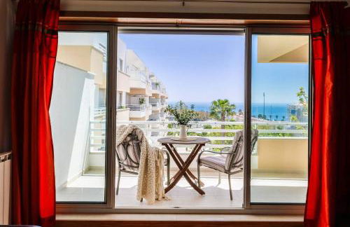 Fantastic Seaside Family Apartment with Pool - Foto 20