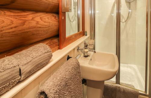 Brynallt Country Park - Foto 15