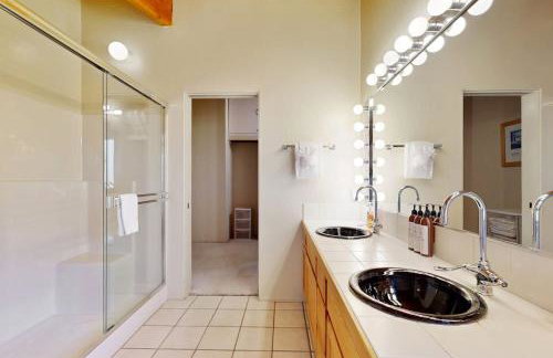 Whale Tales - Photo 11