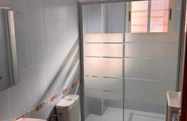 Alojamiento centrico en Hellin con garaje - Foto 14