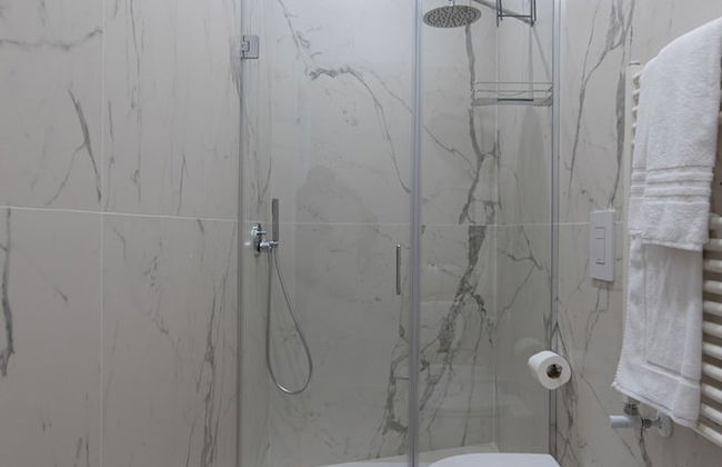 Nolana 28 Rooms in Naples - Photo 33