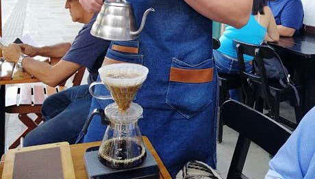 See different techniques to prepare coffee