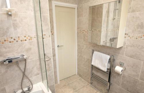 Nottingham Top Serviced Home - Chayil Experts - Foto 97