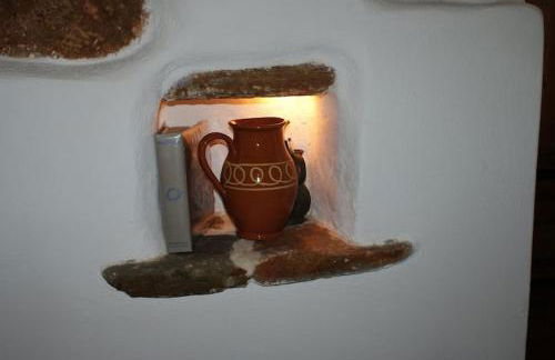 Afrodite's House-Restaurated Oil Factory - Photo 29