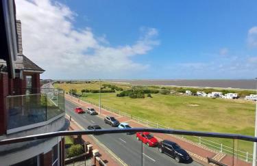 Comfortable family home with amazing Seaviews - Foto 6