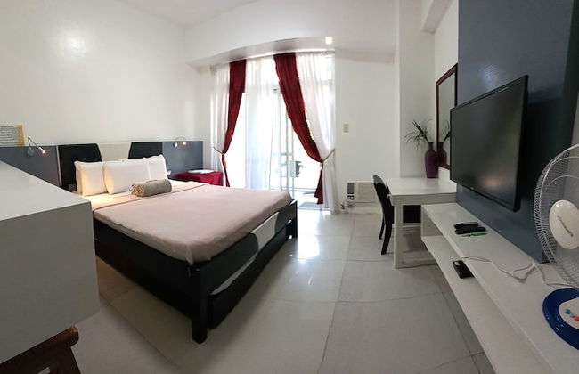 Beach Condos Pico de Loro Hamilo Coast - Foto 5