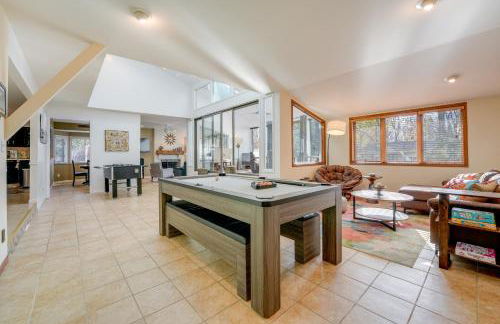 Cassopolis Vacation Home - Walk to Diamond Lake! - Foto 10