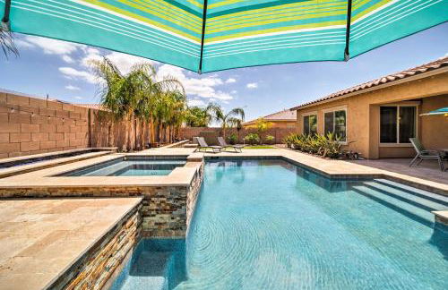 Hot Tub and Putting Green Home in Surprise - Foto 23