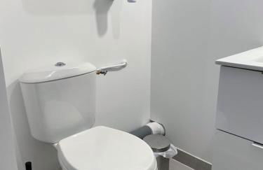 Le Cosy - T2 avec petite cour dans centre historique de Nérac - Foto 11