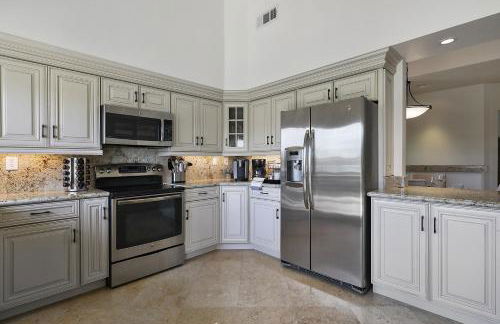 Palm Valley Full Access to Golf, Tennis, and Pickle Ball- Luxury 3 King Beds 3 Full Baths - Foto 14