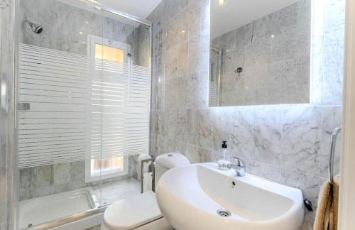 Cozy Villa in Marbella-Estepona - Photo 32