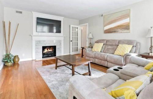 Classy utopian escape near Emory - Foto 40