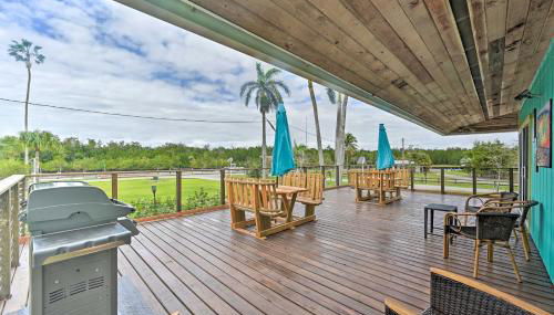 Everglades Getaway with Deck and Water Views! - Foto 2