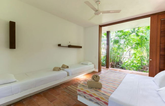 Atonishing 5BR Villa at Mesa de Yeguas - Photo 13