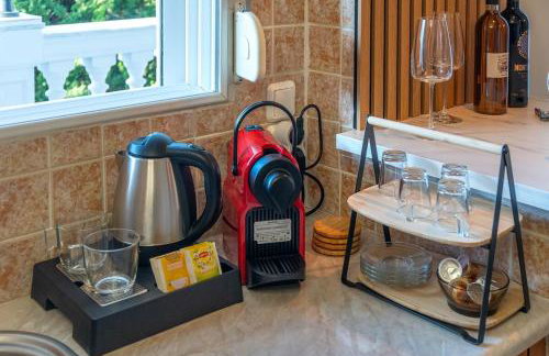 Casa Antigone-Cozy Athens Stay near Metro Mall - Foto 15